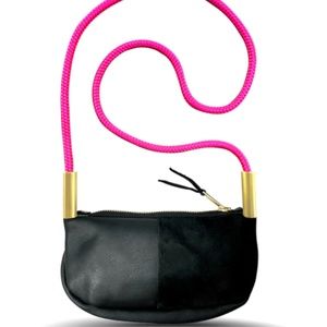 NWOT Wildwood Oyster Co. Zip Crossbody